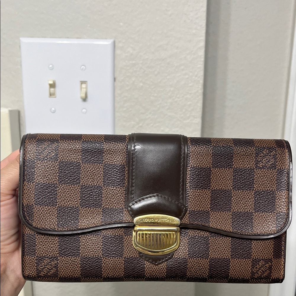 Louis Vuitton Damier Ebene Checkbook Wallet with Gold Clasp, can send gold chain